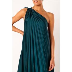 NWT Petal + Pup Selena One Shoulder Midi Dress